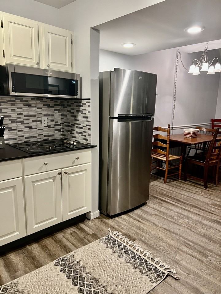 1623 Old Pond Lane #1623 - Photo 5 of 40