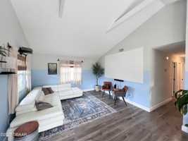 featured image of 805 Hamilton St