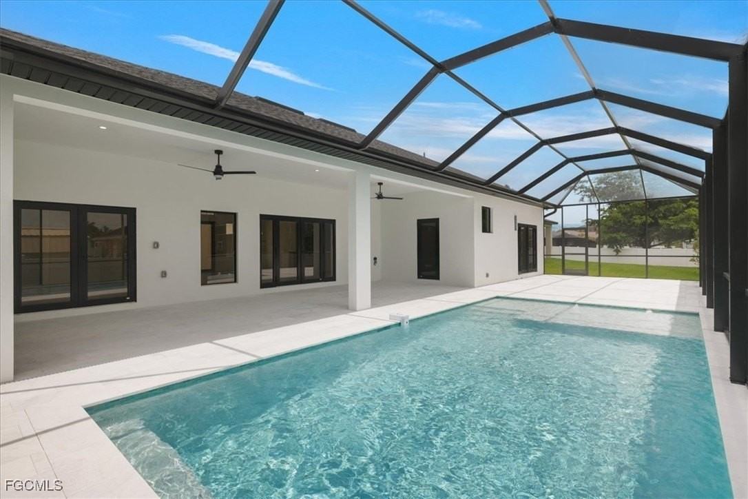 4333 Southwest 16th Place - Photo 2 of 32