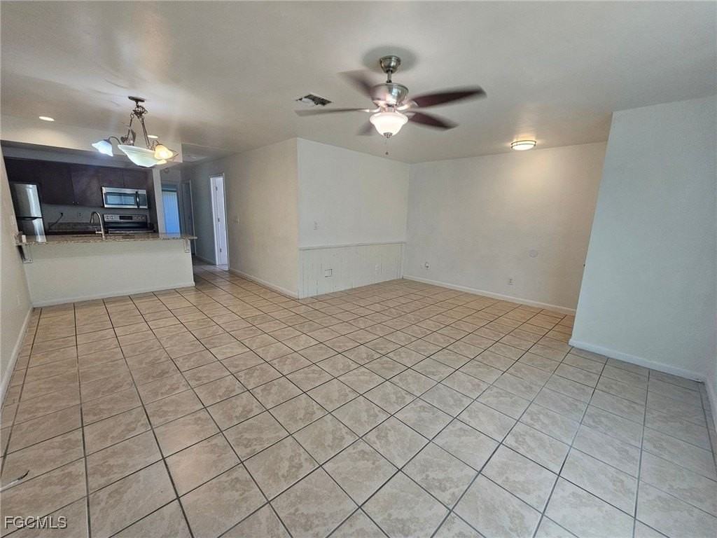 3721 Skyline Blvd - Photo 2 of 16