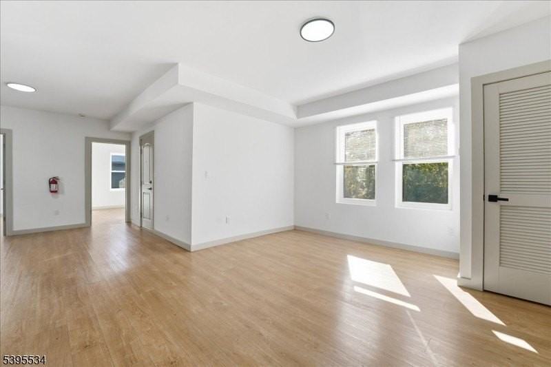 260 S 10th St #2 - Photo 6 of 26