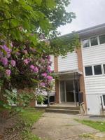 featured image of 47 Forest St #10