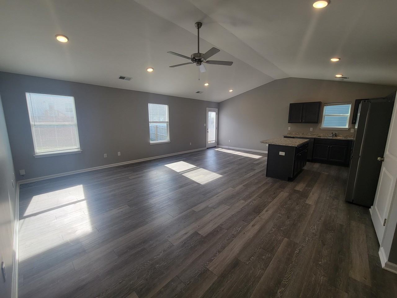 132 Landry Ln - Photo 3 of 15