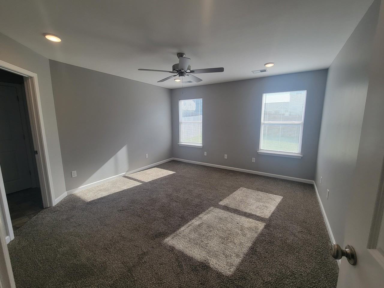 132 Landry Ln - Photo 7 of 15