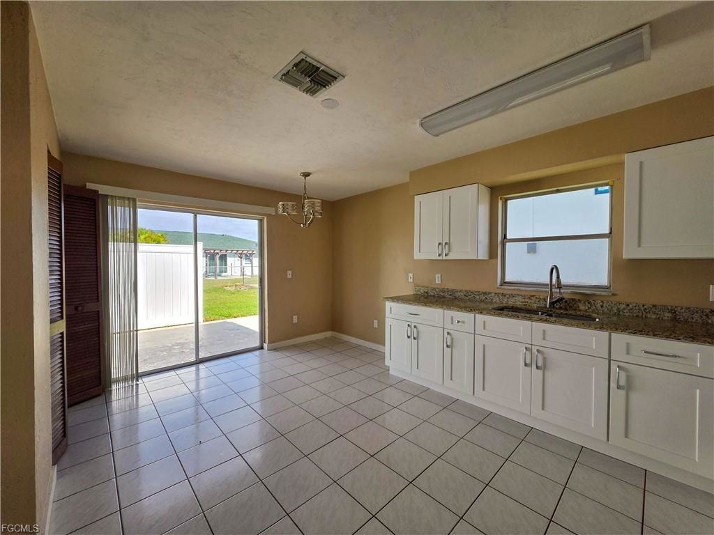 161 Cape Coral Pkwy W - Photo 5 of 8