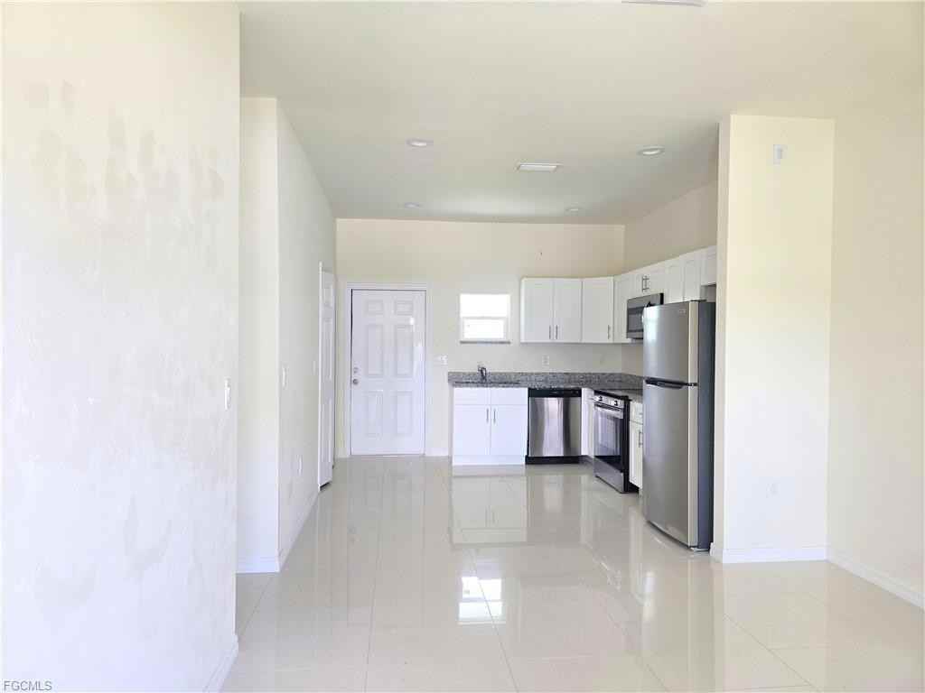 3120 29th St Sw - Photo 2 of 8