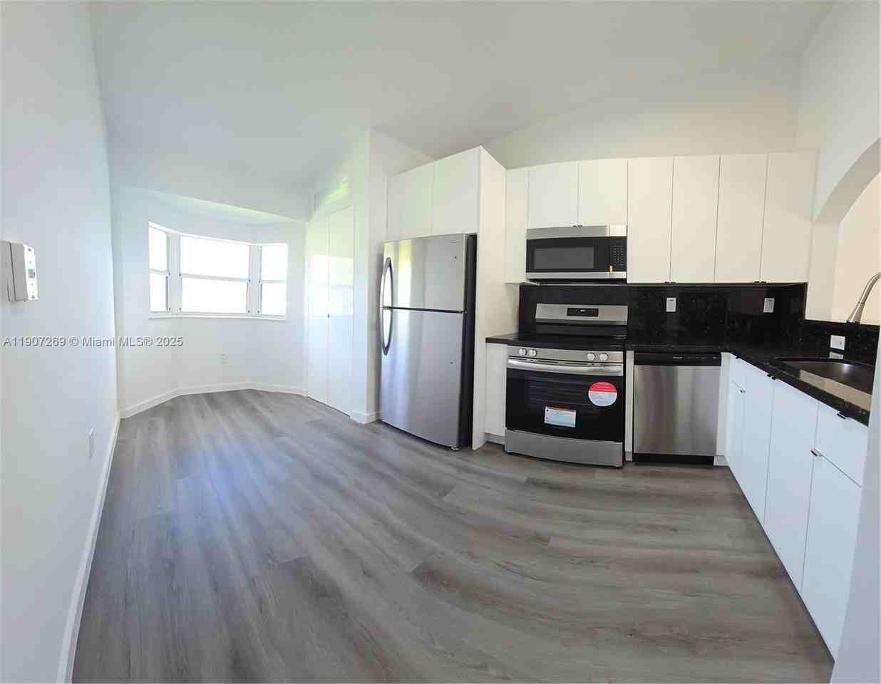 1251 Se 31st Ct #204-54 - Photo 2 of 22