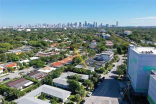 2465 Sw 27th St #2 - Photo 1 of 1