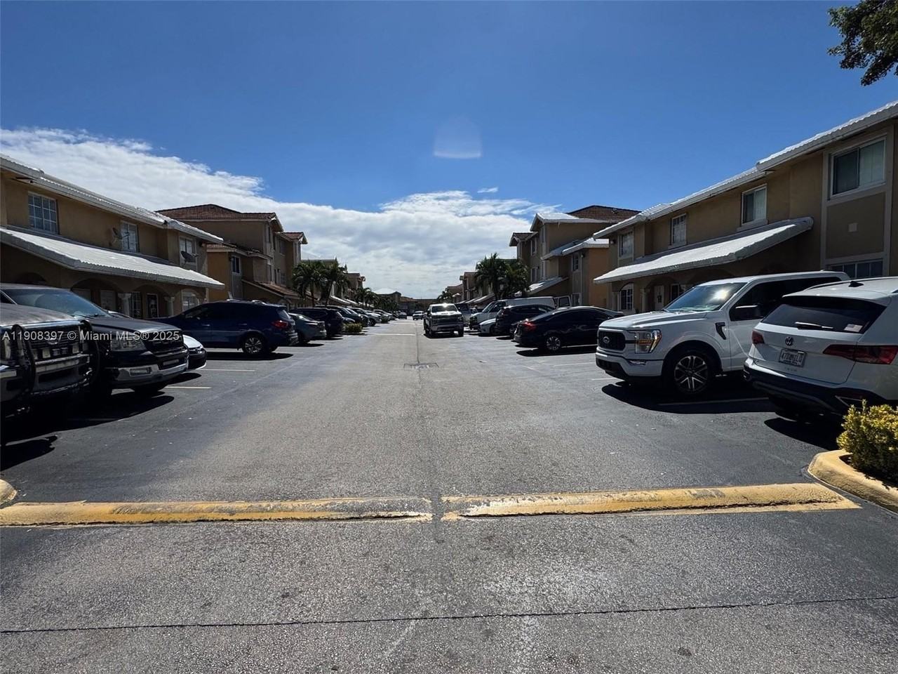 3384 West 80th Street #102 - Photo 2 of 13