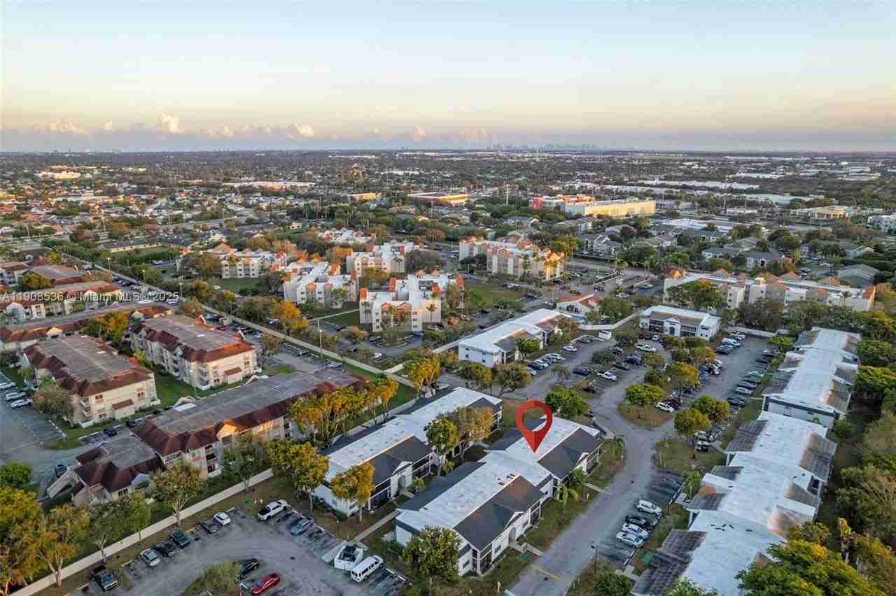 18845 Nw 62nd Ave #205 - Photo 6 of 33