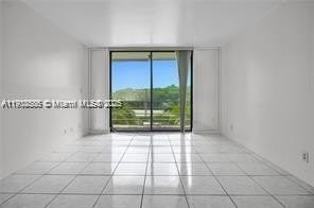 2935 Ne 163rd St #4B - Photo 1 of 1