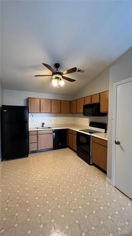 717 Ridgeside Drive #L - Photo 4 of 11