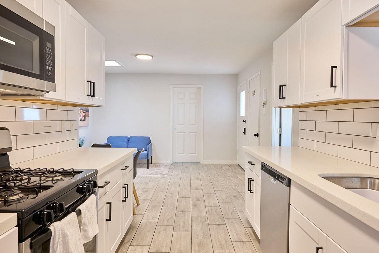 East 12th Street - Photo 2 of 17