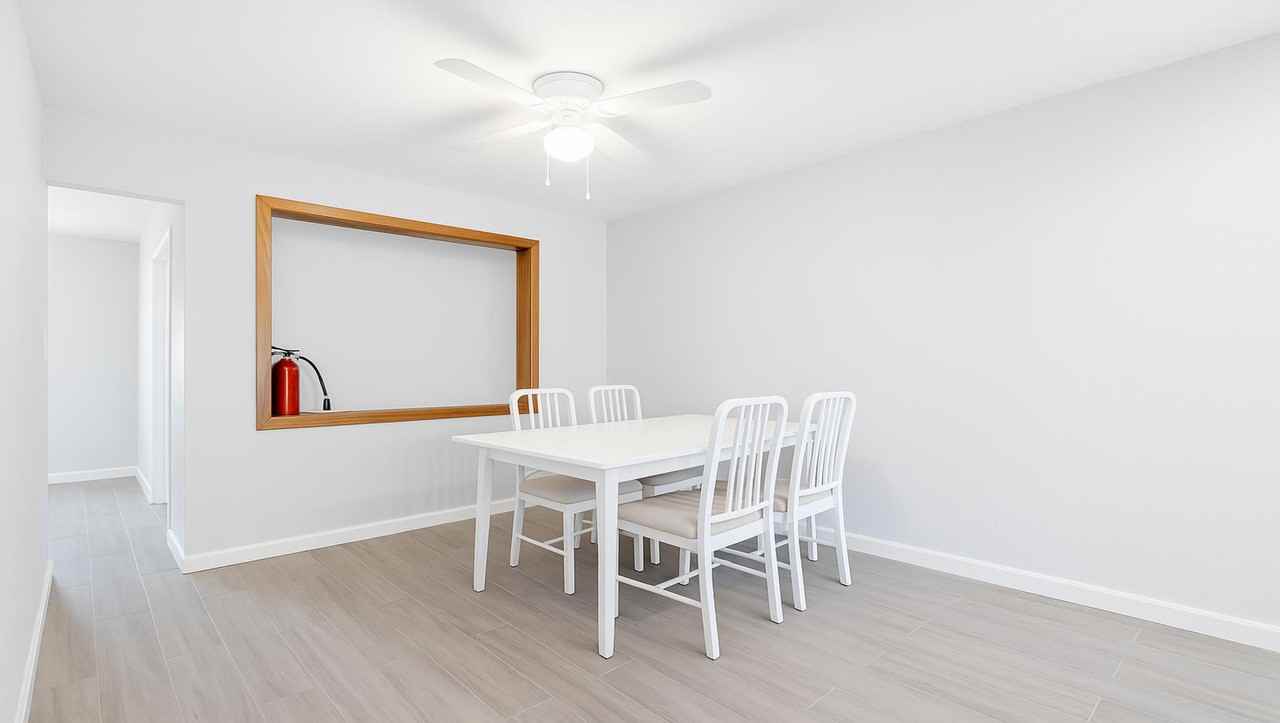 W 19th St - Photo 2 of 11