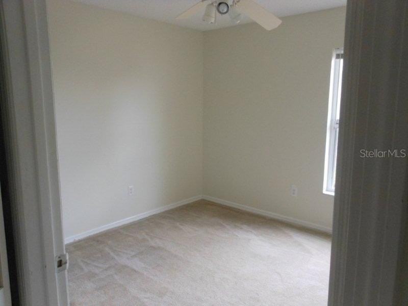 8860 Parliament Ct - Photo 6 of 11