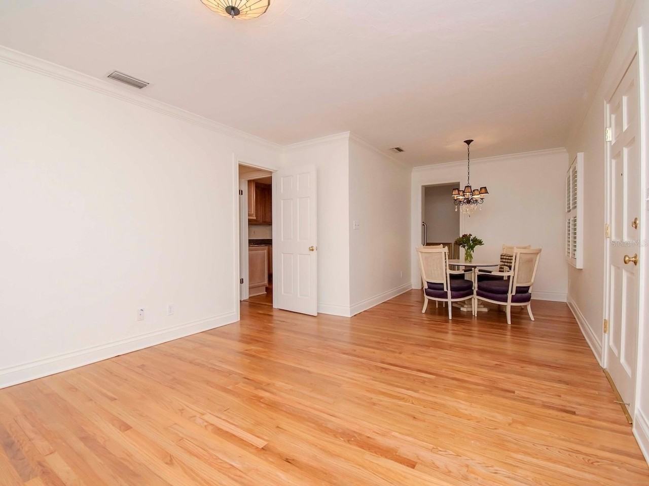 2607 W Jetton Ave - Photo 7 of 39