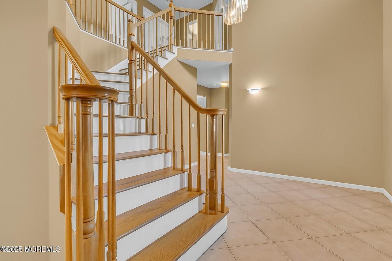 220 Whalepond Road - Photo 3 of 17