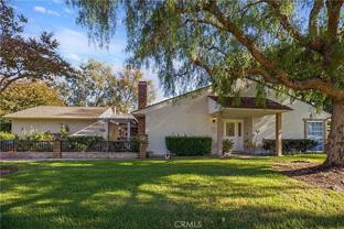 2 Hawthorn - Photo 1 of 1