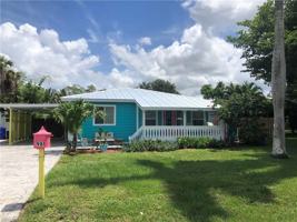 featured image of 981 8th Ter N