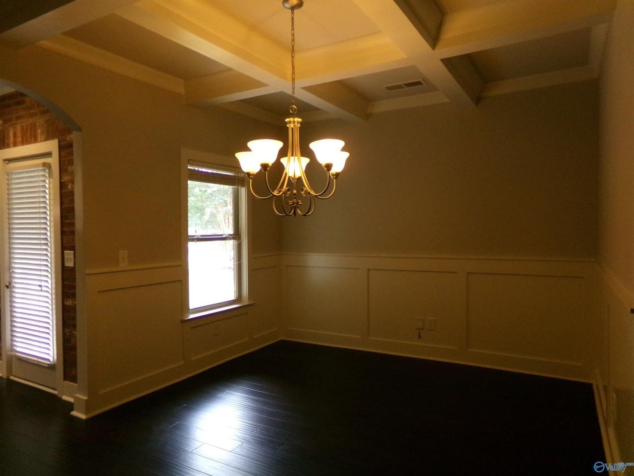 7012 Derby Dr Se - Photo 3 of 15