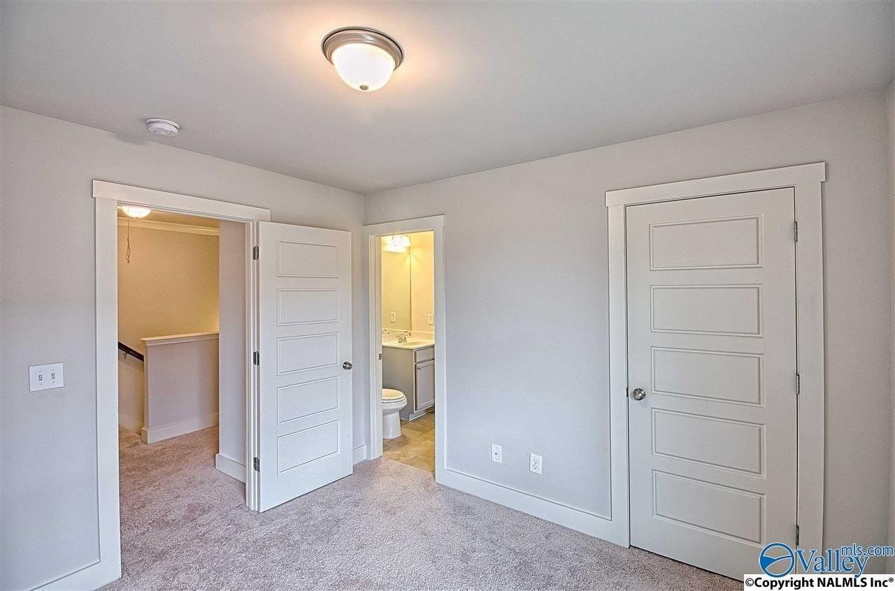 7012 Derby Dr Se - Photo 5 of 15