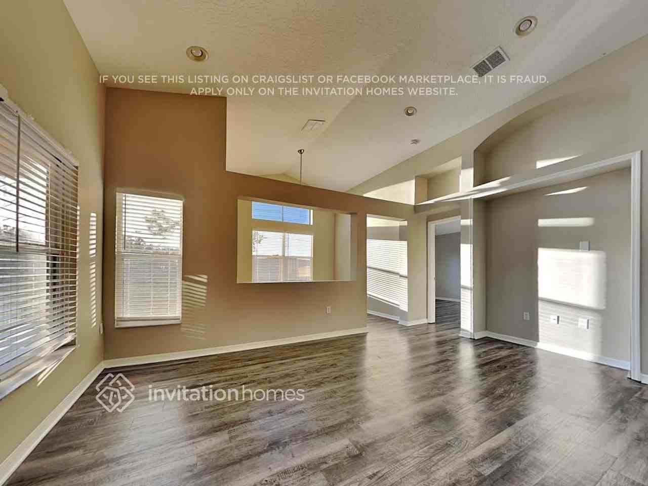 3307 Coconut Grove Road - Photo 3 of 20