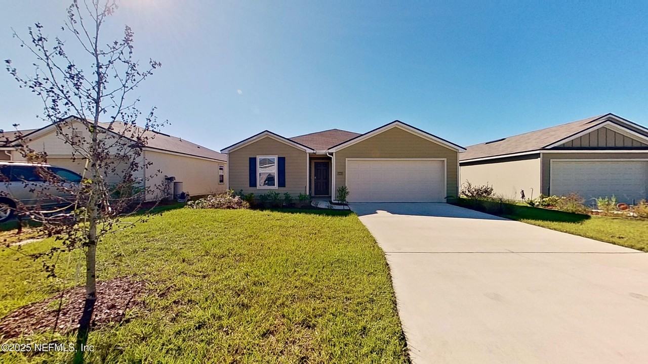 12452 Rubber Fig Ter - Photo 2 of 25