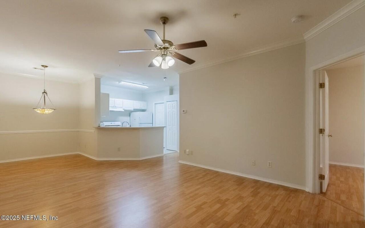 13810 Sutton Park Dr Unit 1228 #1228 - Photo 6 of 30