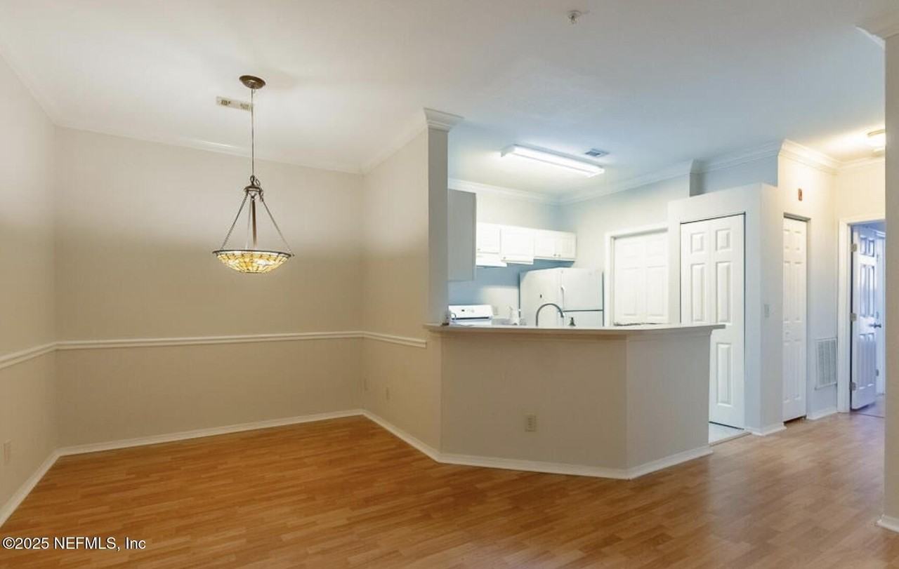 13810 Sutton Park Dr Unit 1228 #1228 - Photo 7 of 30