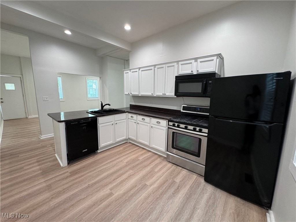 3820 John Ave - Photo 2 of 14