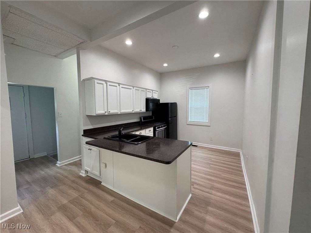 3820 John Ave - Photo 3 of 14