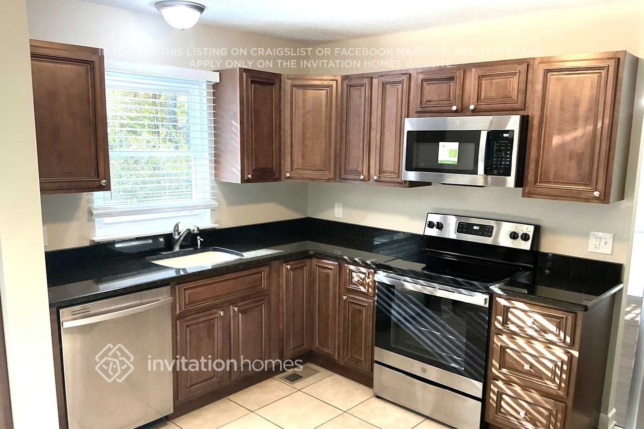 2 Acorn Ct - Photo 4 of 13