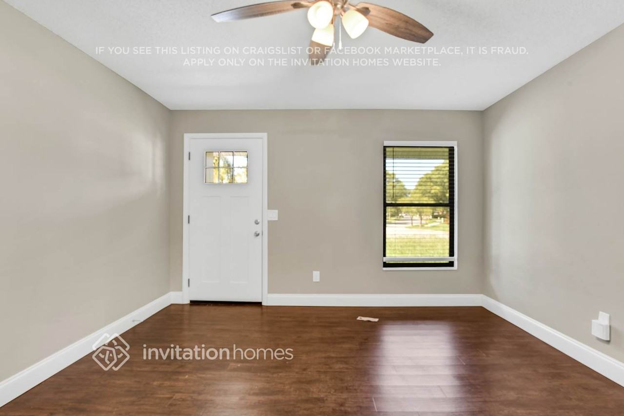 720 Benedict Way - Photo 2 of 26