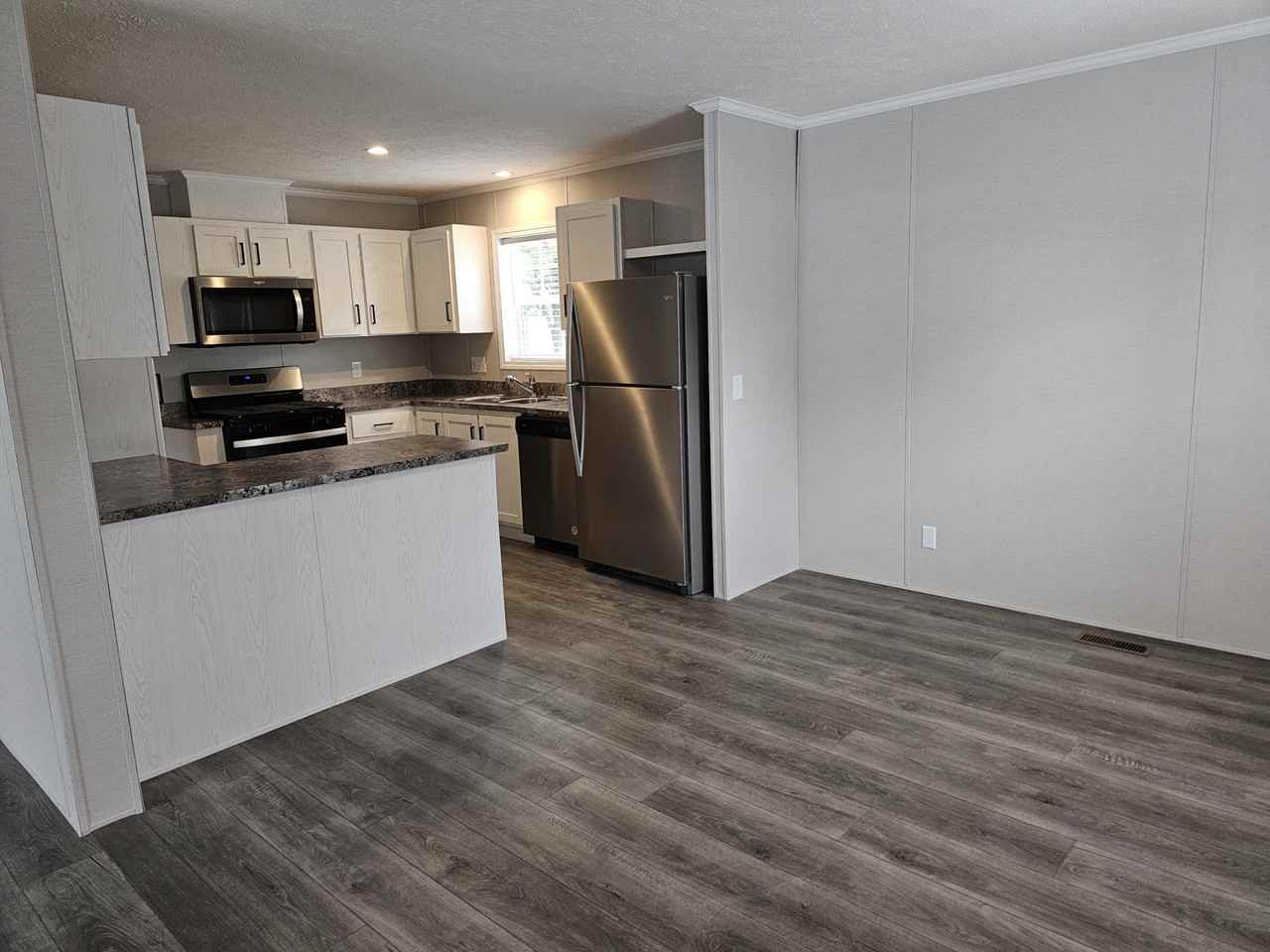 9614 Seaway Dr #43 - Photo 6 of 16