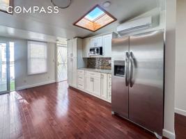 featured image of 289A Cooper St #2