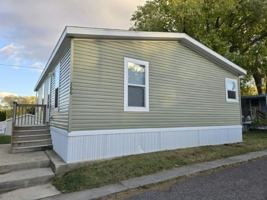 featured image of 266 Mallard Ln #266