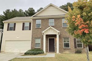 featured image of 4032 Oak Field Dr