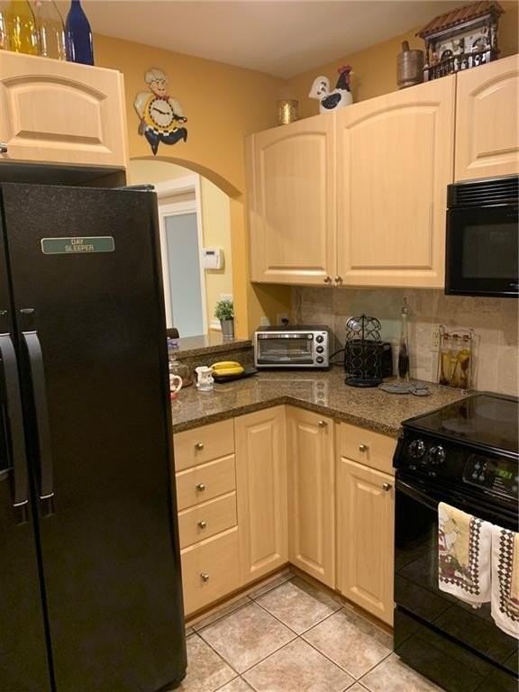 1334 Northeast 16th Avenue #REAR - Photo 6 of 37