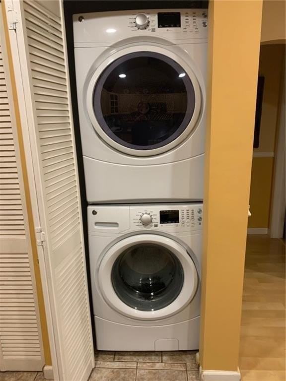 1334 Northeast 16th Avenue #REAR - Photo 7 of 37