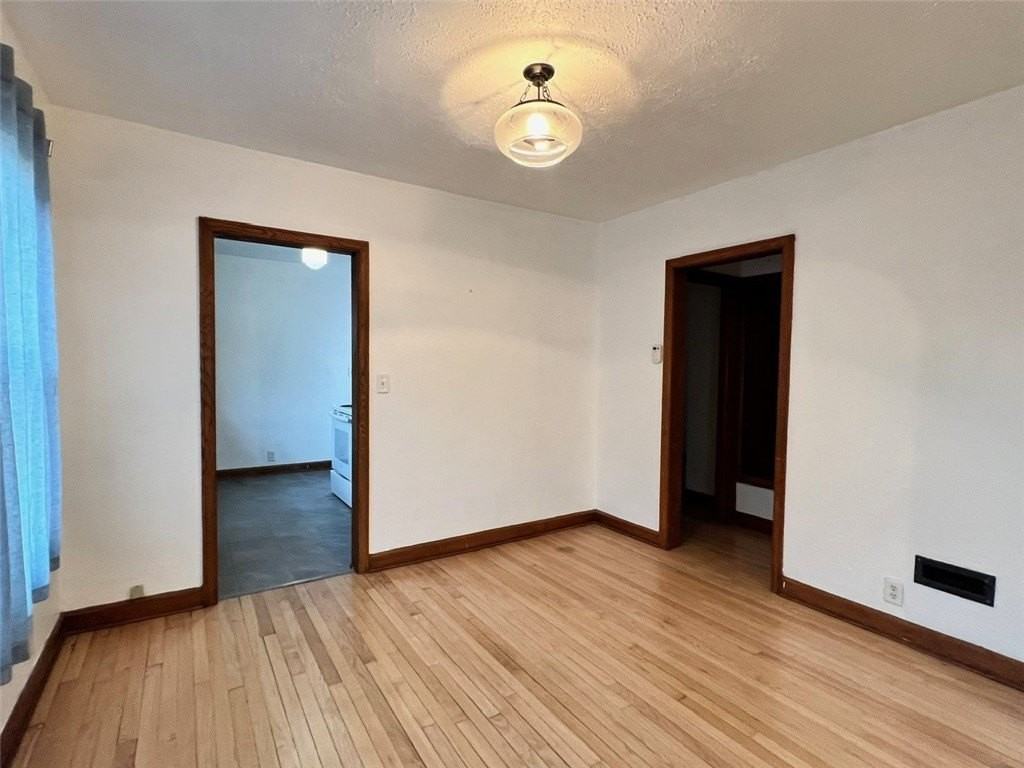 824 Craite Ave - Photo 7 of 18