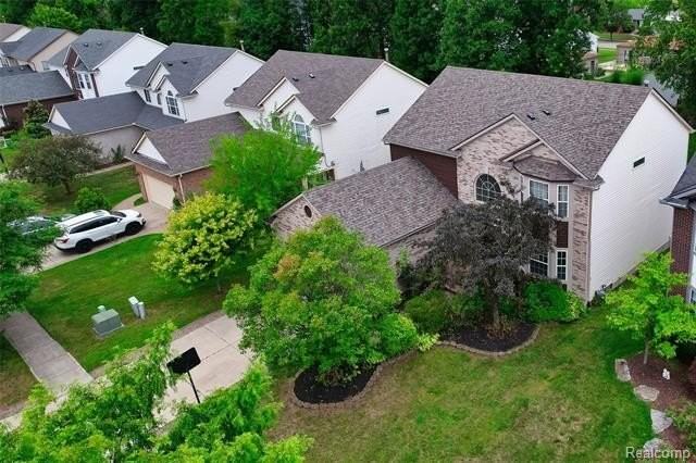 1387 Hartland Drive - Photo 4 of 50