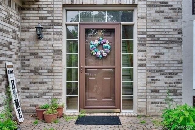 1387 Hartland Drive - Photo 7 of 50