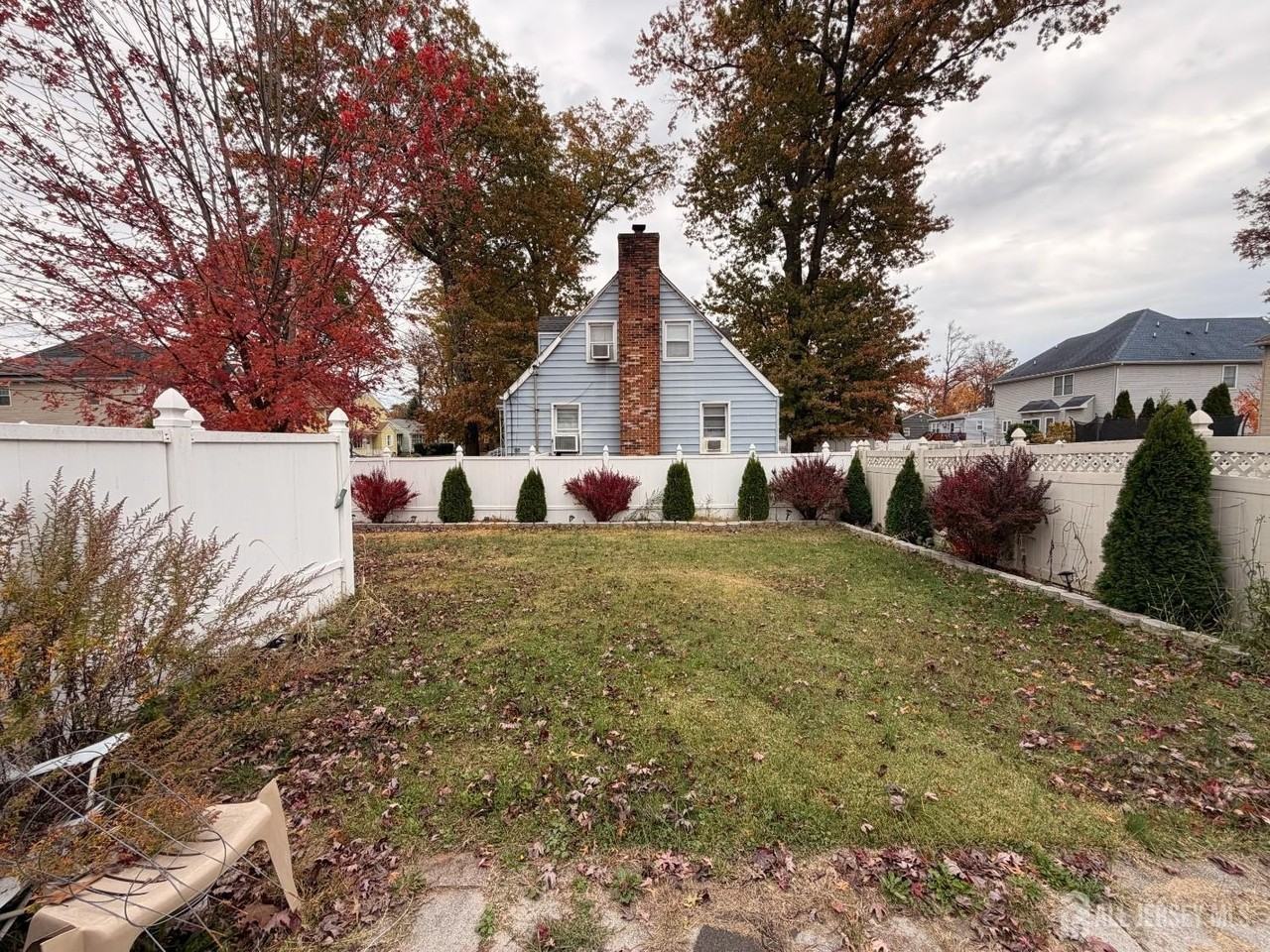 188 Auth Ave - Photo 4 of 20