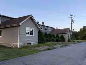 881 Burlingham Rd - Photo 1 of 1