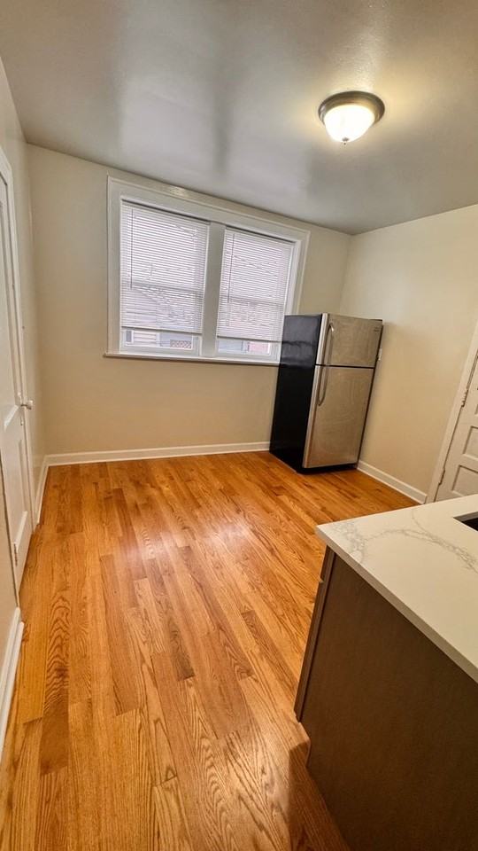 3152 W Cullom Ave - Photo 2 of 14