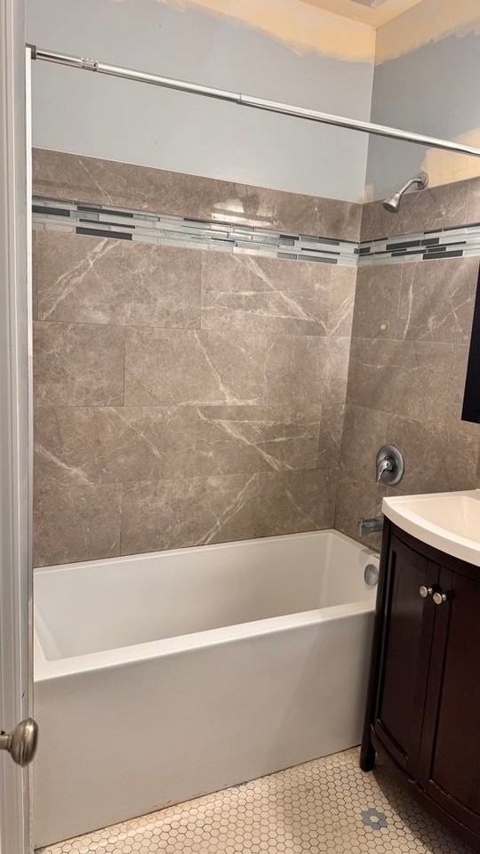 3152 W Cullom Ave - Photo 6 of 14