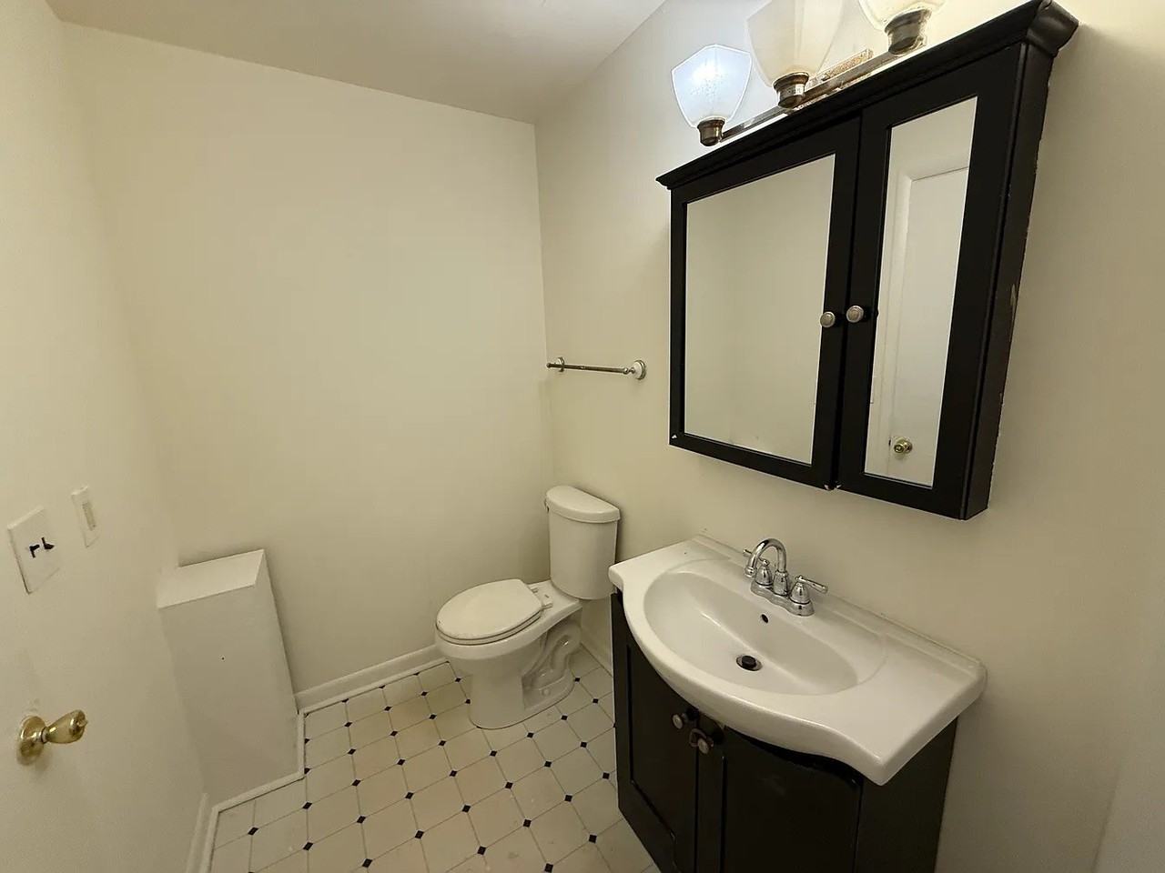 6105 Henry Ford Drive - Photo 6 of 17