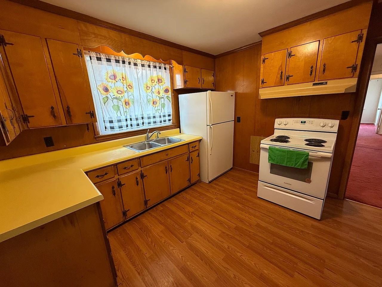 6105 Henry Ford Drive - Photo 7 of 17