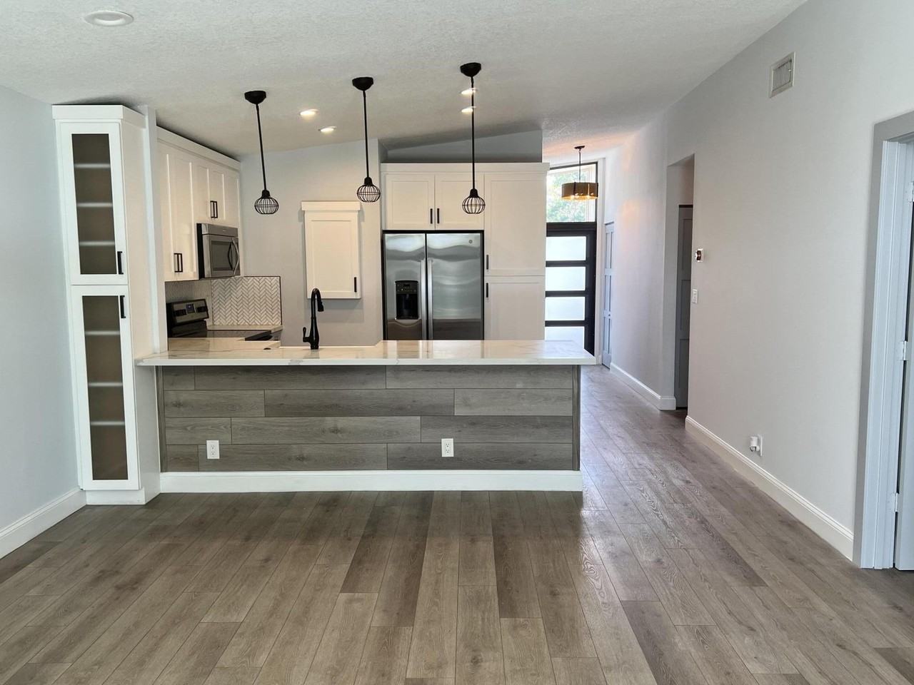 11692 Timbers Way - Photo 2 of 10