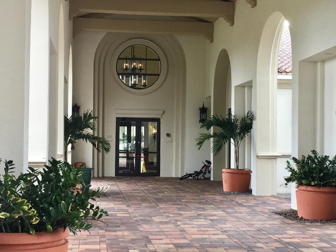 2333 Waburton Ter - Photo 5 of 40